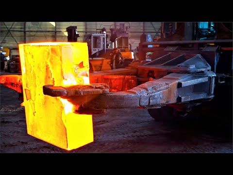 Pārsteidzoša tehnoloģija! Produkta ražošanas process, ko veic dažādu jomu eksperti.