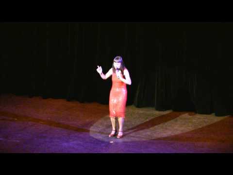 Judit Maian _  Ropa blanca