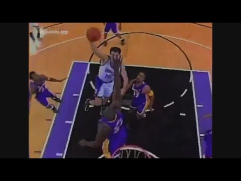 Peja Stojakovic 25 Points 5 Ast Vs. Lakers, 2001-02.