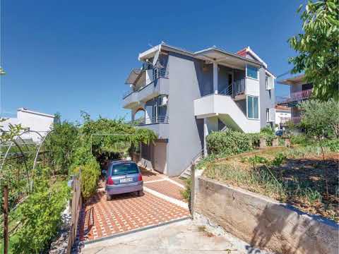 Holiday Apartment Seget Vranjica 02 - Seget Vranjica - Croatia