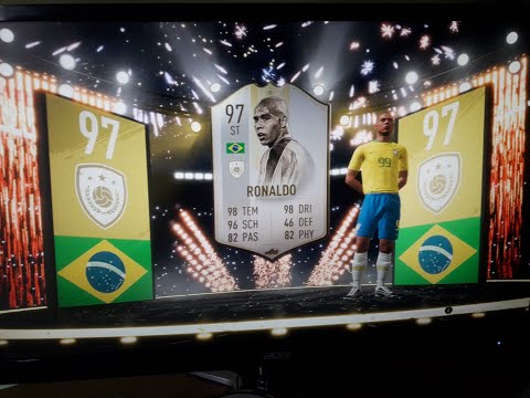 OMG! 😱 I GOT 97 RONALDO 🔥 PRIME ICON MOMENTS 🔥15 milion coins tradeable R9 pack opening (FIFA 19)