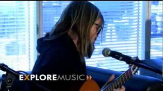 Band of Skulls performs Impossible at ExploreMusic