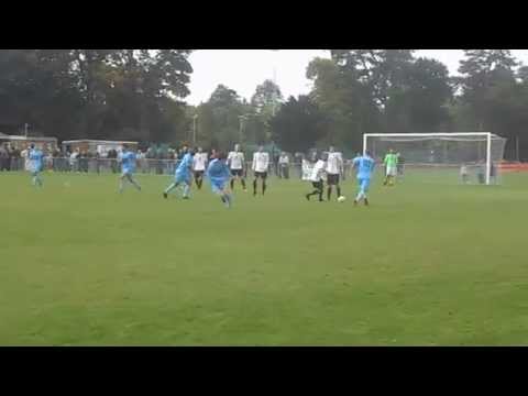 Hoddesdon Town 0-0 Brentwood Town.  Emirates FA Cup Third Qualifying Round.  Sat10Oct2015