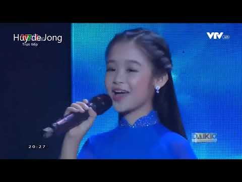 Việt Nam trong tôi là - Thùy Dung