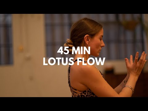 Lotus Vinyasa Flow (45 Mins) - TheArtofAffinity