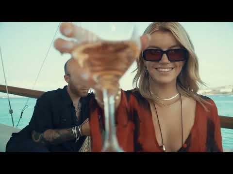 The best Lunch Experience Onboard a traditional wooden boat | Mykonos - Paros - Athens