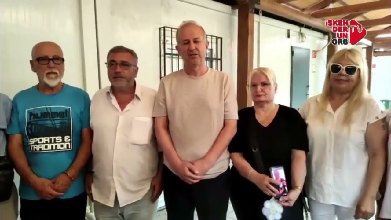 İskenderun'da CHP'den Toplu İstifa…
