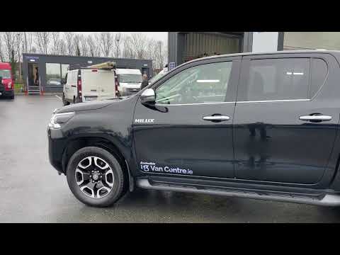 2021 TOYOTA HILUX 2.4 D-4D INVINCIBLE 4WD CREW CAB - Image 2