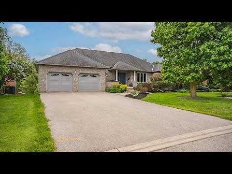 92 Race St, Paris Unbranded