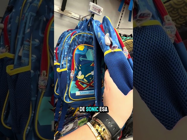 Vídeo relacionado con Scoops Ahoy Ice Cream Parlour Hawkins - Mochila escolar, gris, Medium