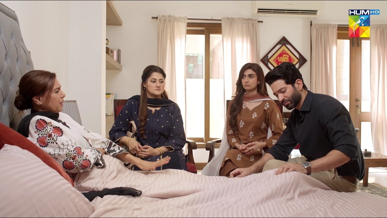 Khushi Ki Saas Bathroom Mein Gir Gayi...! Khushi - HUM TV