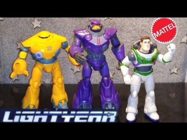 Vídeo relacionado con Pixar Lightyear Cyclops grande Figura 30 cm de juguete, regalo para niños +4 años (Mattel HHJ74)