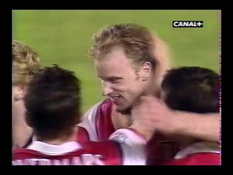 Dennis Bergkamp vs Wimbledon Home PL 1998/99