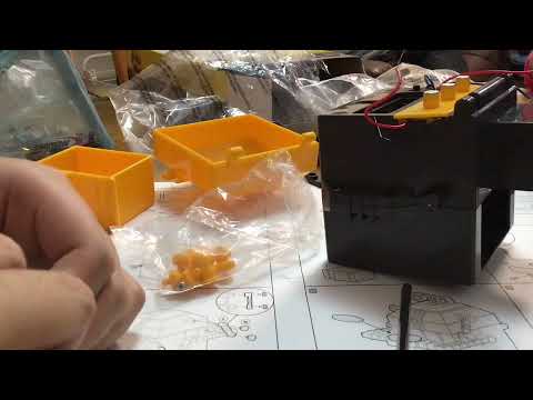 Making a money bank robot