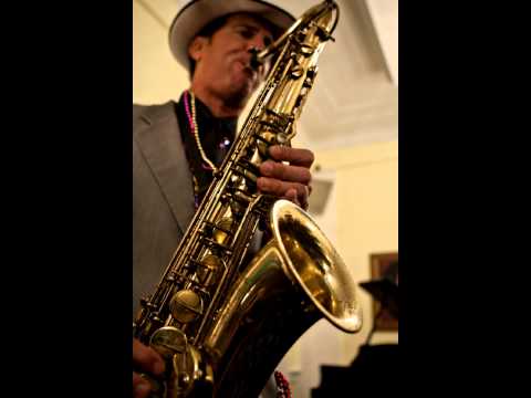 When The Saints Go Marching In - Rebirth Brass Band