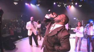 The Blood Ft. Zacardi Cortez - James Fortune &amp; FIYA Live