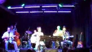 Kasey Chambers/Shane Nicholson - The House That Never Was