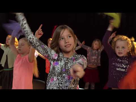 "Oprydningsdansen" - Spektaklet Ringe