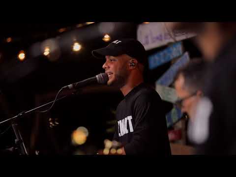 No Me Culpes - Carlos García feat. La Fuerza De Choque (Live Sesiones Desde La Loma)