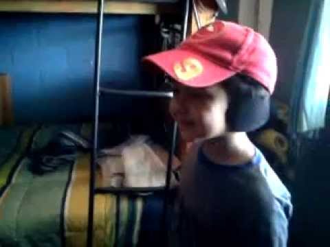 hola soy bastian - infancia