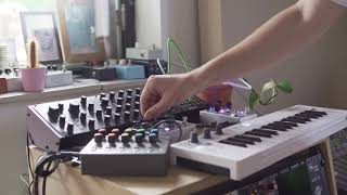 Video thumbnail for Ambient Live Looping #8 | Neutron, FC Meet Maude, Alexander Sk5000, Land Devices Land Mixer by Sonic Circuitry