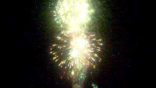 preview picture of video 'Racine fireworks grand fanally =]'