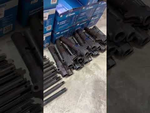 Вал МТЗ КПП крышки механизма переключения передач (Оригинал БЗА) 70-1703201-Б-01 - фото 1 - id-p2117729362