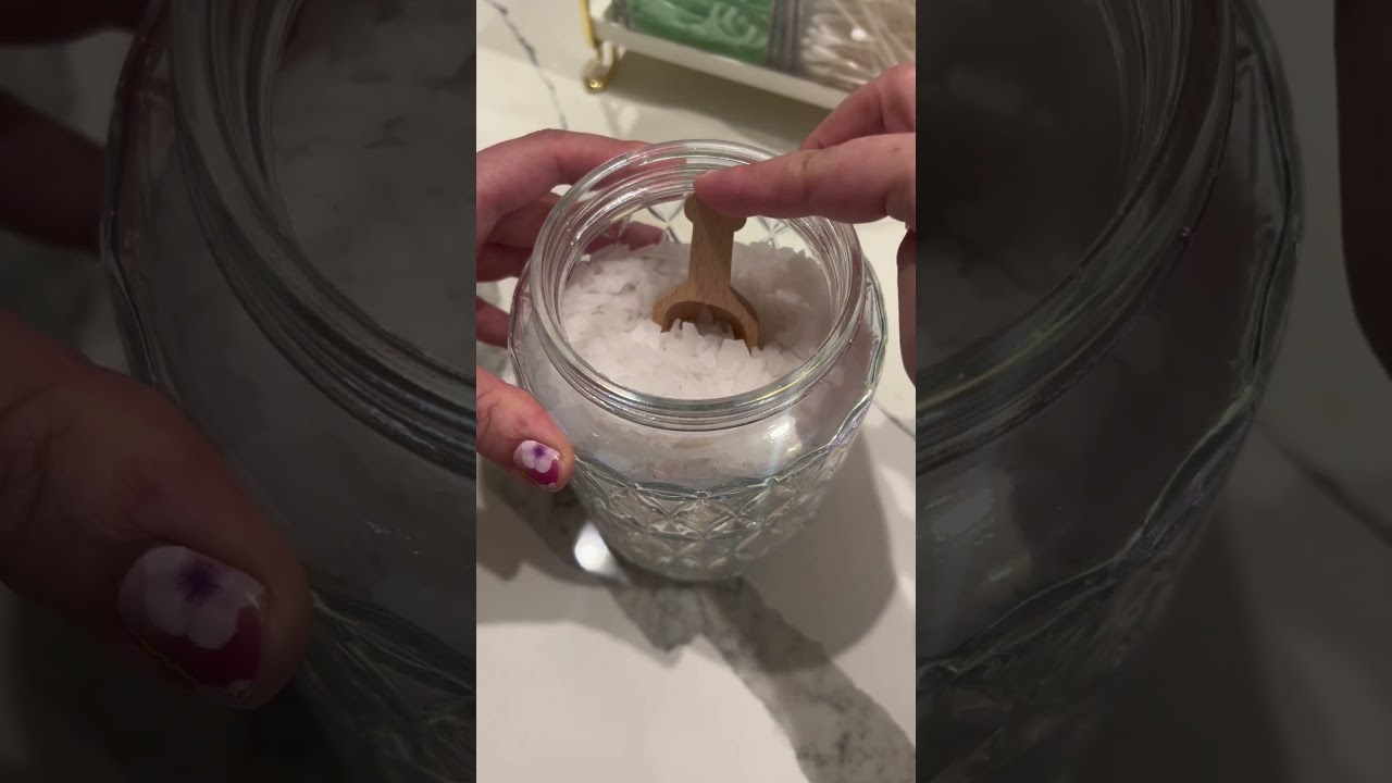 These are so cute and only $3 each! #dollartree #dollartreefinds #organization #homedecor