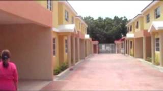 preview picture of video 'VENDO CASAS ECONOMICAS EN SANTO DOMINGO- Rep. Dominicana'