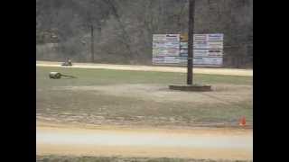 preview picture of video 'Isom, KY - Mountaineer Kartway Open Practice 2013 - Briggs LO206'