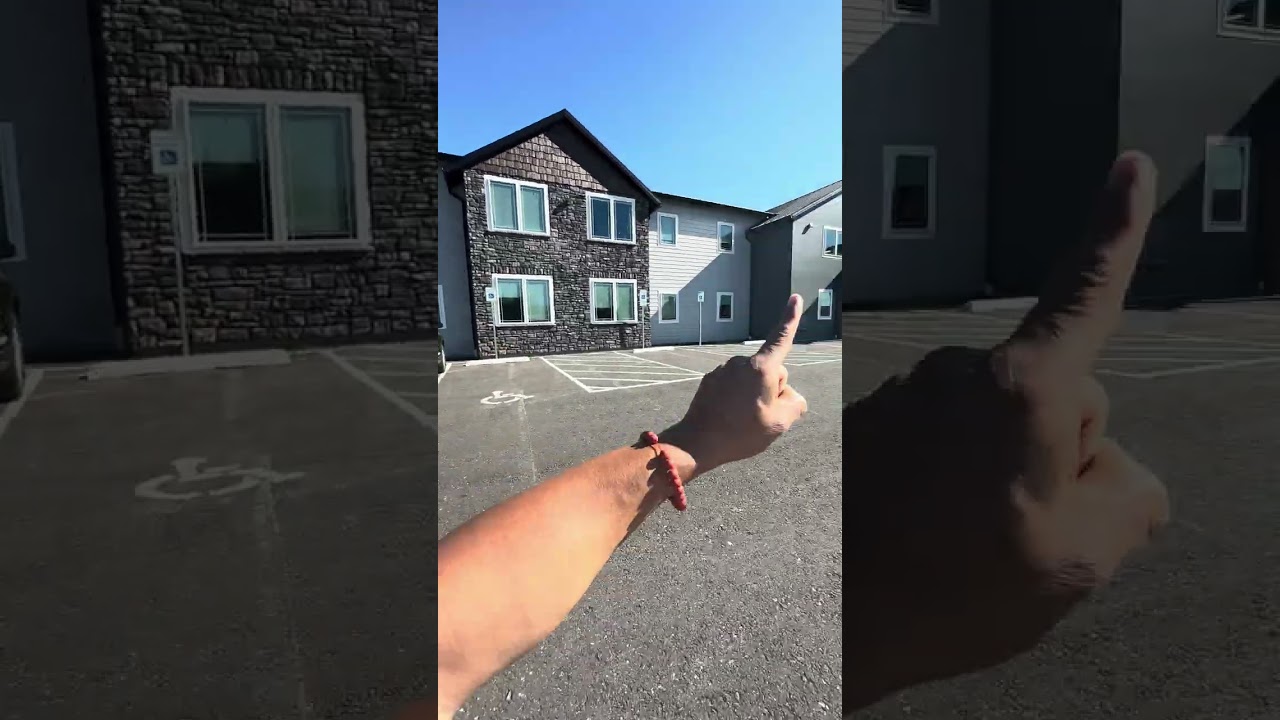 #stoneveneer Installation at  Gap, PA final  #walktrough after 2 seasons