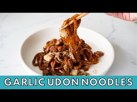 Garlic Yaki Udon Noodles in 15 mins