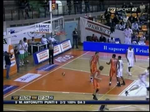 ANTONUTTI MICHELE  LOTTOMATICA Virtus Roma   contro  SNAIDERO BASKET   A1 2008-09