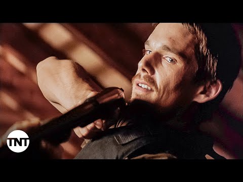 Will Jake Join Alonzo’s Gang of Corrupt Cops? [CLIP] | Training Day | TNT