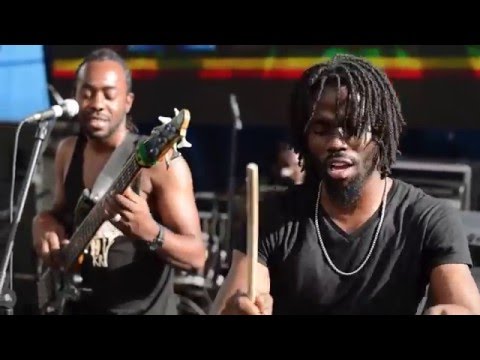 EARTHKRY LIVE - BOB MARLEY TRIBUTE