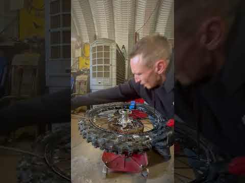 How to never pinch a tube on install dirt bike