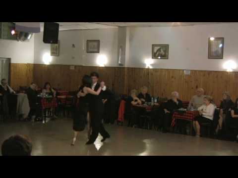  Lida Mantovani  and  Cristhian Sosa  are  dancing  to  the  vals  "  El Vals Sonador  "