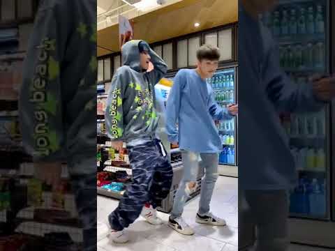 Taeyong & Mark - baekhyun Candy Challenge