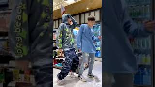 Taeyong &amp; Mark - baekhyun Candy Challenge