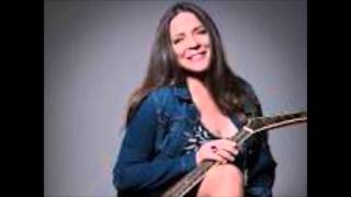 I LOVE YOU CAUSE I WANT TO---CARLENE CARTER