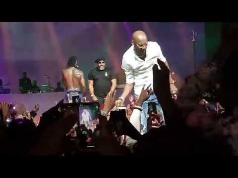 Burna Boy, D'banj, 2Baba, Larry Gaaga Perform "Baba Nla" At #BurnaLive