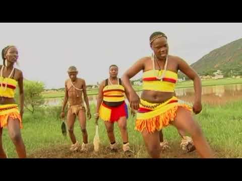 Maxy KhoiSan –  Titisi Ntswanyana (Official Video)
