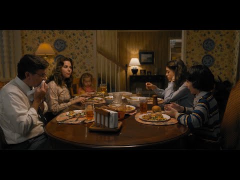 Stranger Things -  Mike & Nancy Wheeler Family Dinner Argue  S01E01