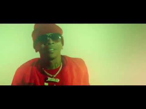 download lagu mp3 mp4 Lil Gotit Christmas Lyrics, download lagu Lil Gotit Christmas Lyrics gratis, unduh video klip Lil Gotit Christmas Lyrics