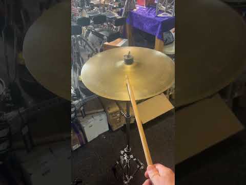 Zildjian Avedis 1960s Vintage 16″ Crash Cymbal image 5