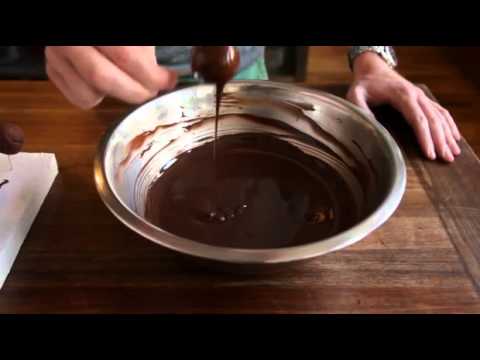 How to Dip Truffles