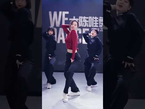 The 100 Best Hashtags #love #instagood #photooftheday #fashion #beautiful #happy #cute #tbt #like4li