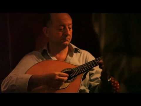 Academia de Fado, Luís Ribeiro, "Fado Triplicado" - "Baile dos Quintalinhos"