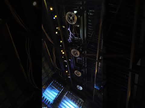 Voltron, file d'attente - Europapark