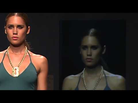 CARLOS SAN JUAN · Model Akem